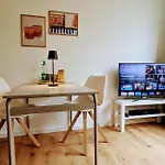Mit Balkon In Hannover-ahlem * Ганновер